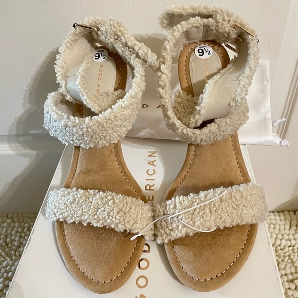 GOOD AMERICAN Faux Shearling Ankle Strap Sandals - Picture 2 of 15